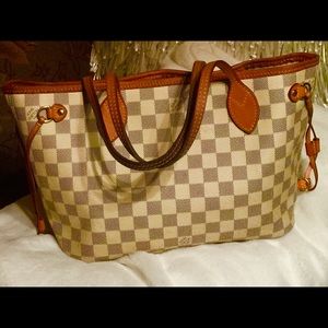 Authentic LV never full pm damier